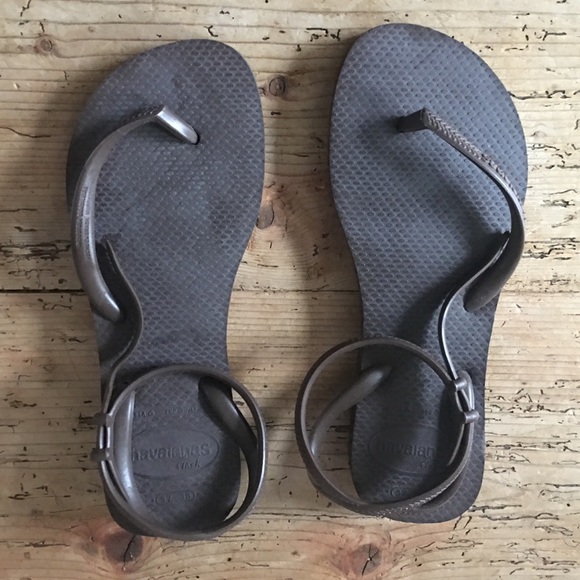 havaianas with ankle strap